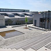 Piazza des nitsch museums