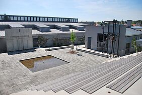 Piazza des nitsch museums
