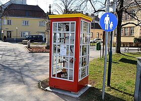 1. Mistelbacher Bücherbox_Stadtgemeinde Mistelbach, Mark Schönmann 1. Mistelbacher Bücherbox_Stadtgemeinde Mistelbach, Mark Schönmann