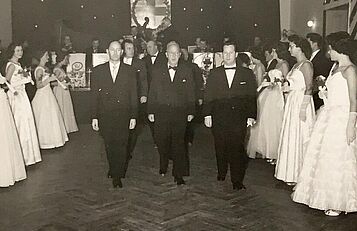 Rot Kreuz Ball 1958; (c) Rupert Mandl